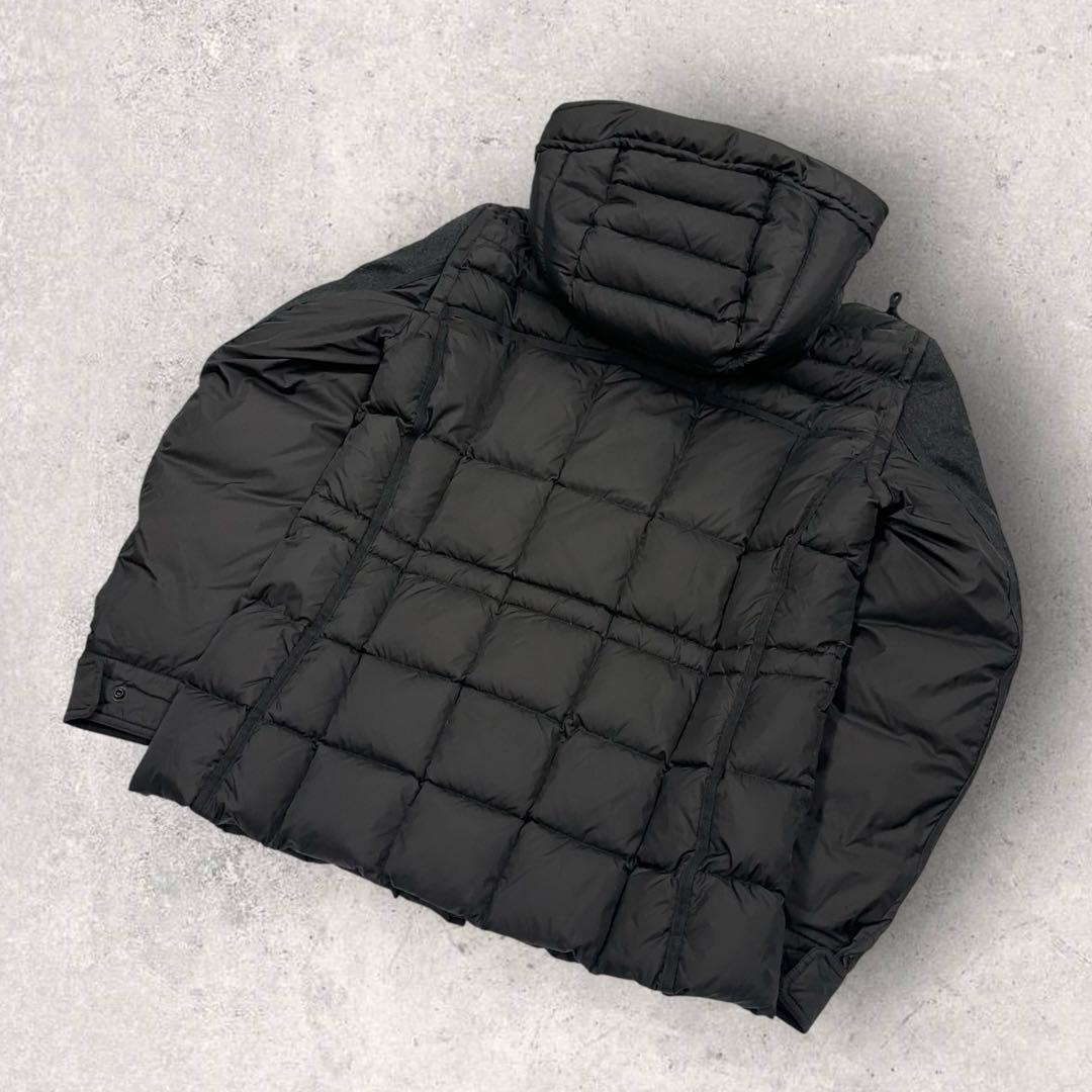 men's Moncler jacob size 3/Large