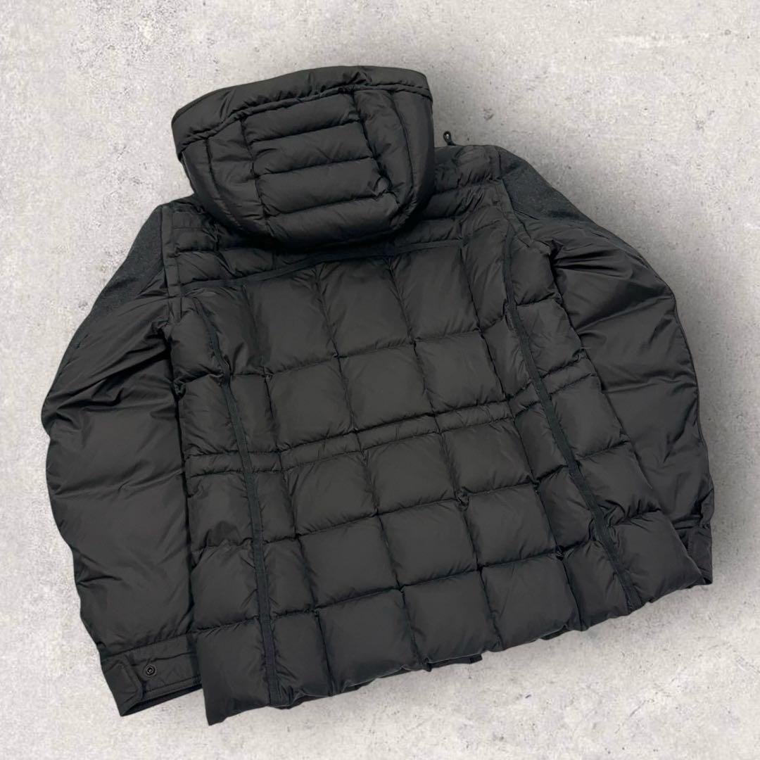 men's Moncler jacob size 3/Large