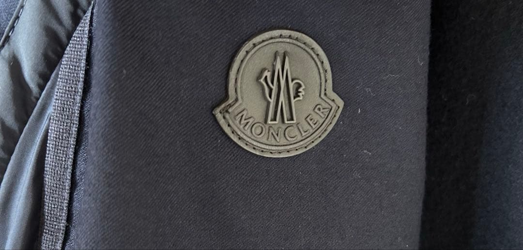 Moncler Jacob Jacket – Size 2, Navy